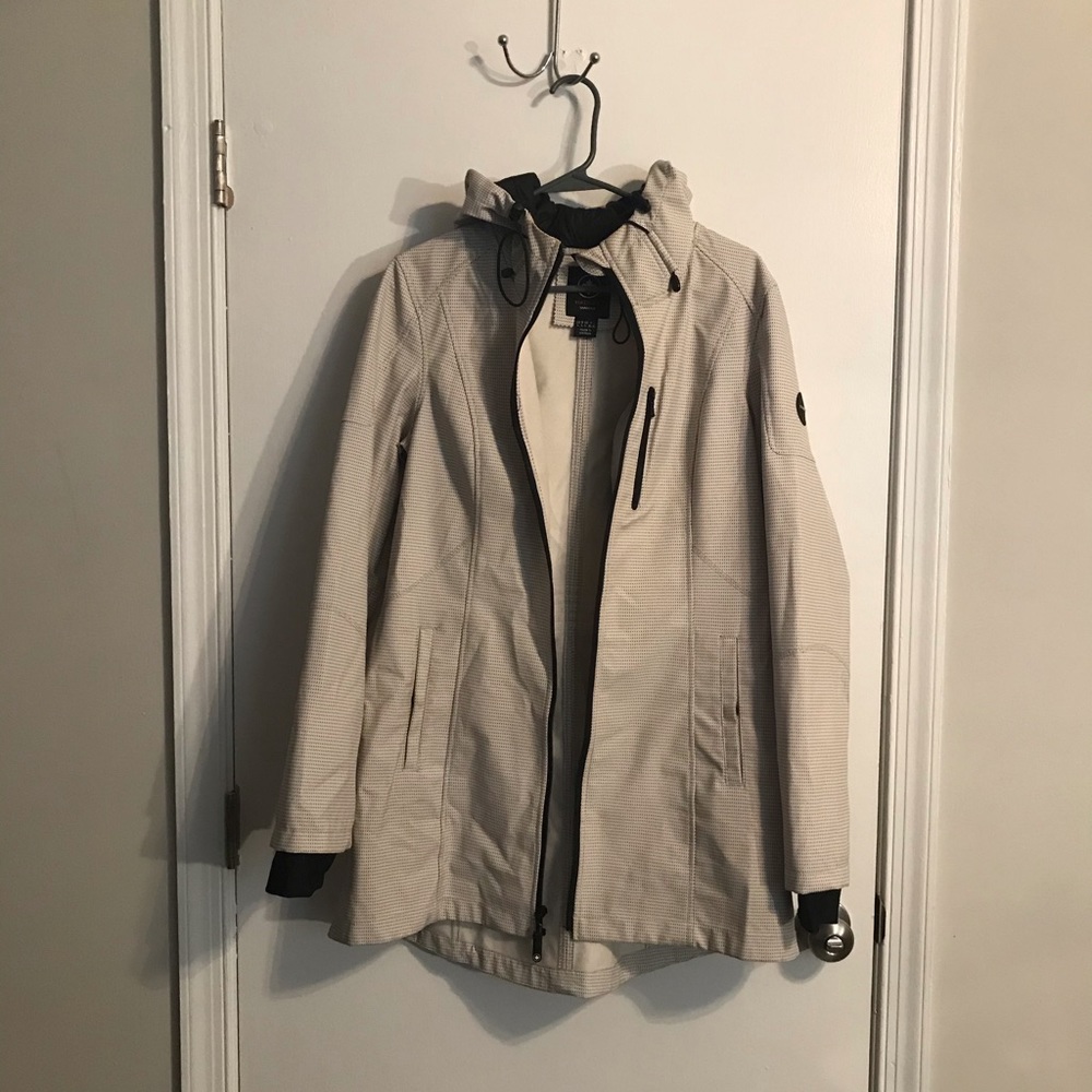 White with black pattern long rain coat